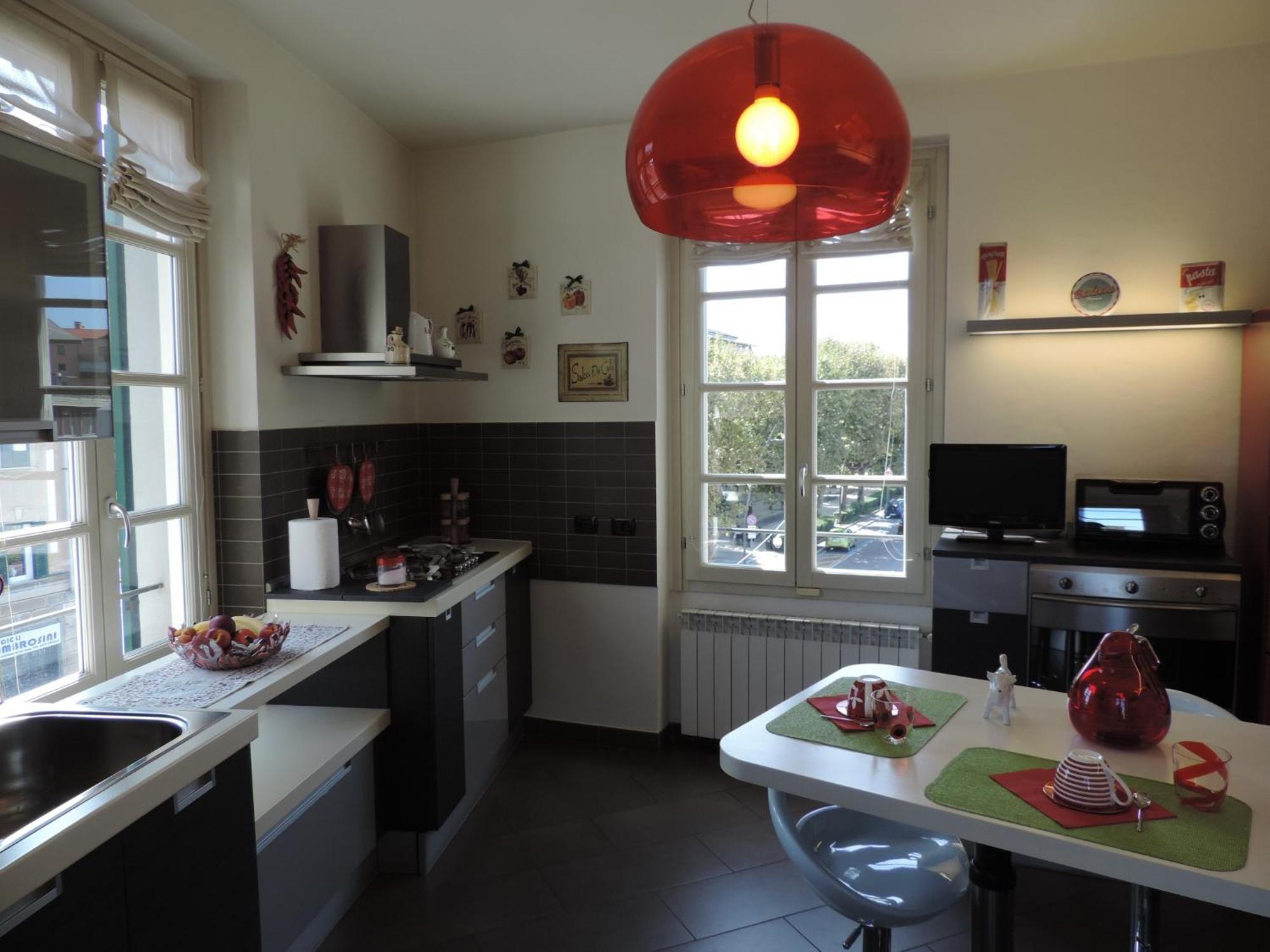 Feeling At Home - Varese Apartment Екстер'єр фото