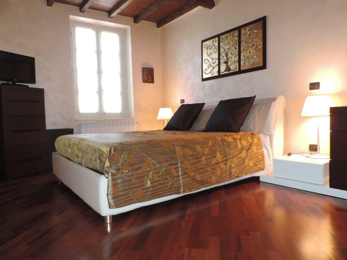 Feeling At Home - Varese Apartment Екстер'єр фото