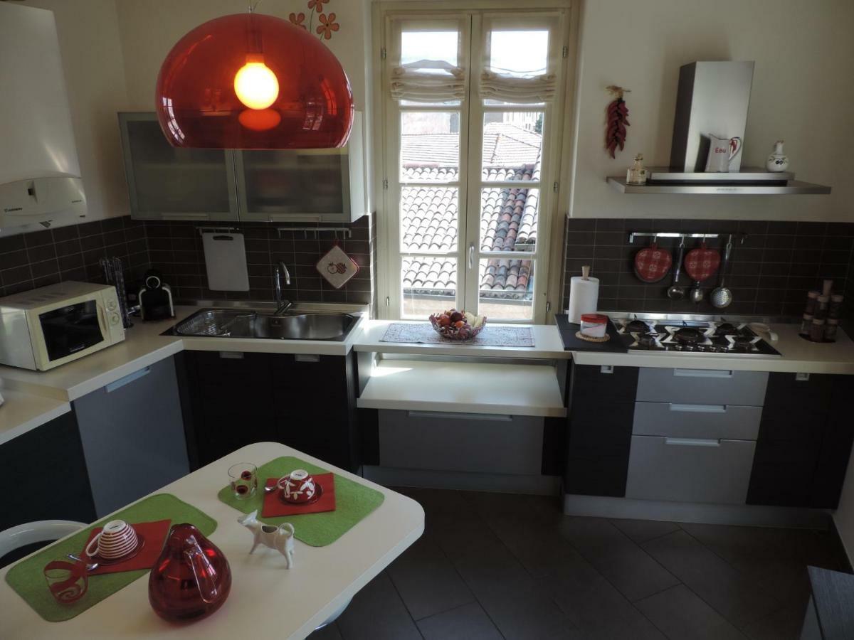 Feeling At Home - Varese Apartment Екстер'єр фото