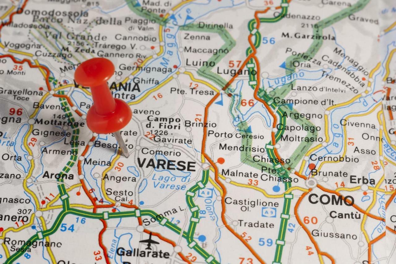 Feeling At Home - Varese Apartment Екстер'єр фото