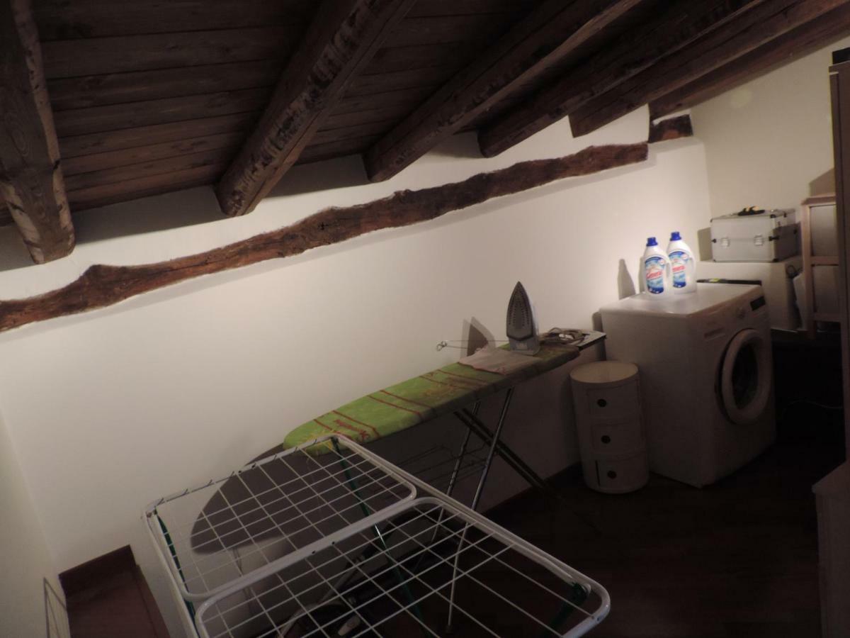 Feeling At Home - Varese Apartment Екстер'єр фото