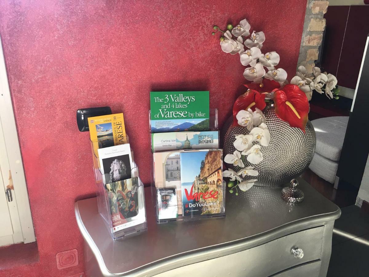 Feeling At Home - Varese Apartment Екстер'єр фото